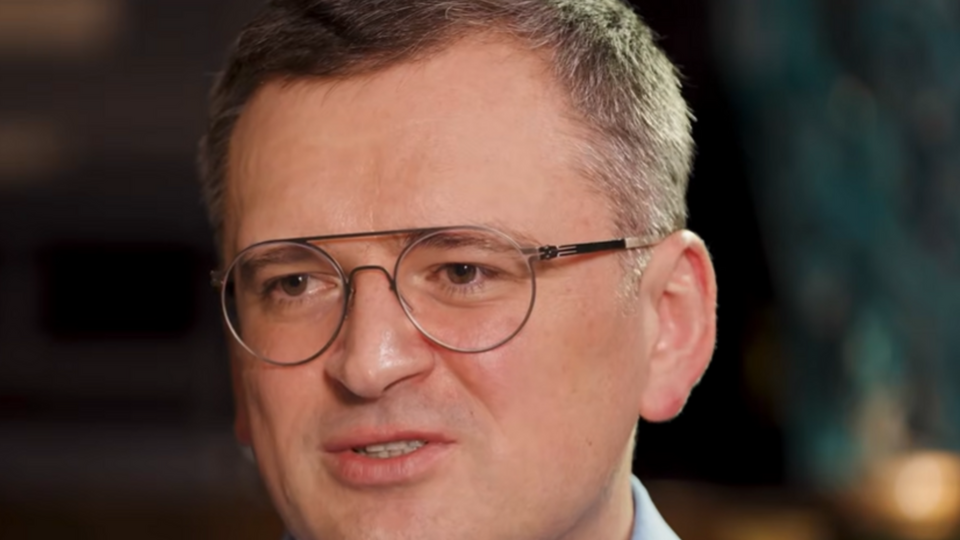 Кулеба заявив, що 2021 року США не надали жодних пояснень щодо джерел, які підтверджували наміри Росії розв'язати війну