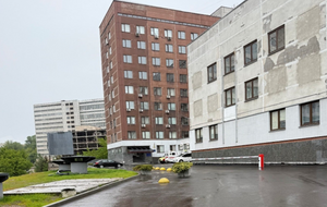 Речь идет о реконструкции медицинского центра на Кловском спуске в Киеве