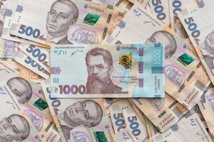 Україна зіткнулася з браком коштів