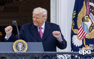 Трамп заявив, що США мають узяти Ормузьку протоку під контроль