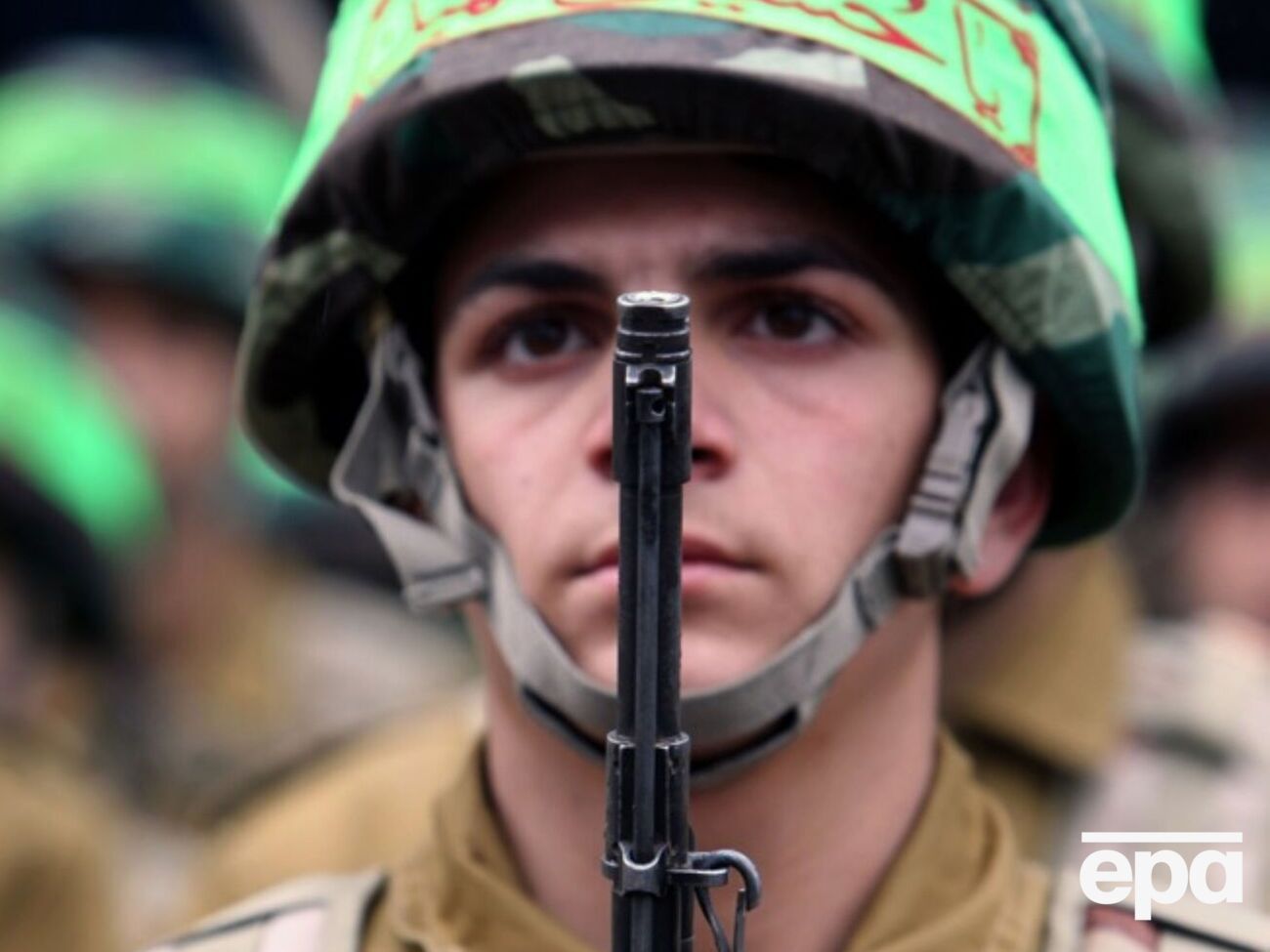 Підлітків залучатимуть до збору інформації про безпеку, патрулювання й організації нічних автоколон у Тегерані