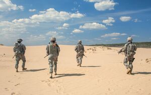 Американські військові можуть провести операції із захоплення "перлини" Ірану – острова Харг