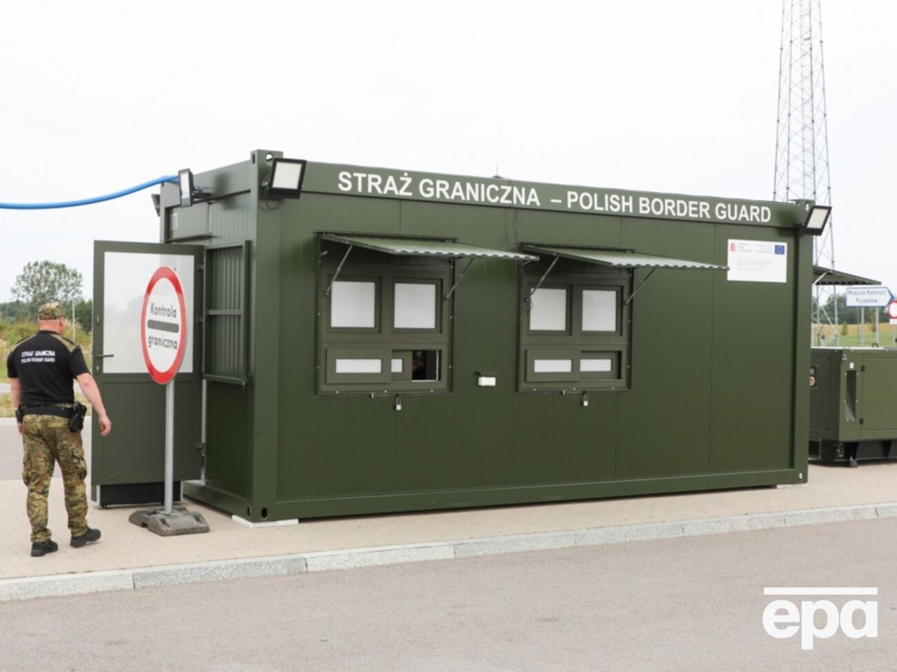 Під час контролю прикордонники мають право вибірково зупиняти транспортні засоби для перевірки