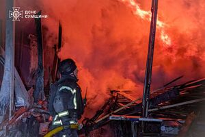 Российская атака вызвала масштабный пожар в Сумской области