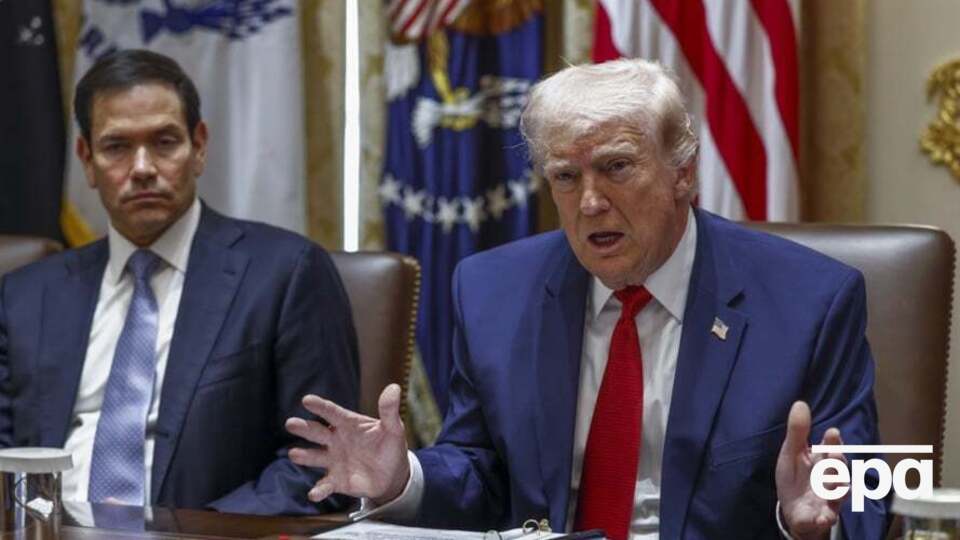 США действительно давят на Украину в вопросе Донбасса, считает дипломат