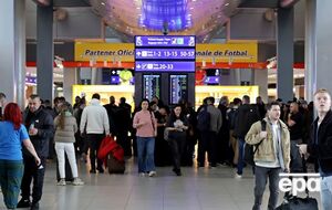 Громадян США просять виїхати комерційним транспортом