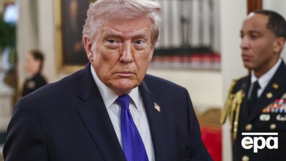 Трамп заявил, что в ближайшее время станет известно об ответе на атаку на посольство США
