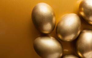 Яйця вийдуть блискучими, із цікавим ефектом