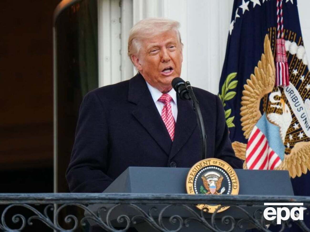 Трамп заявил о "значительном" прогрессе в переговорах с Ираном