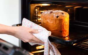 Не стоит спешить доставать паски из духовки