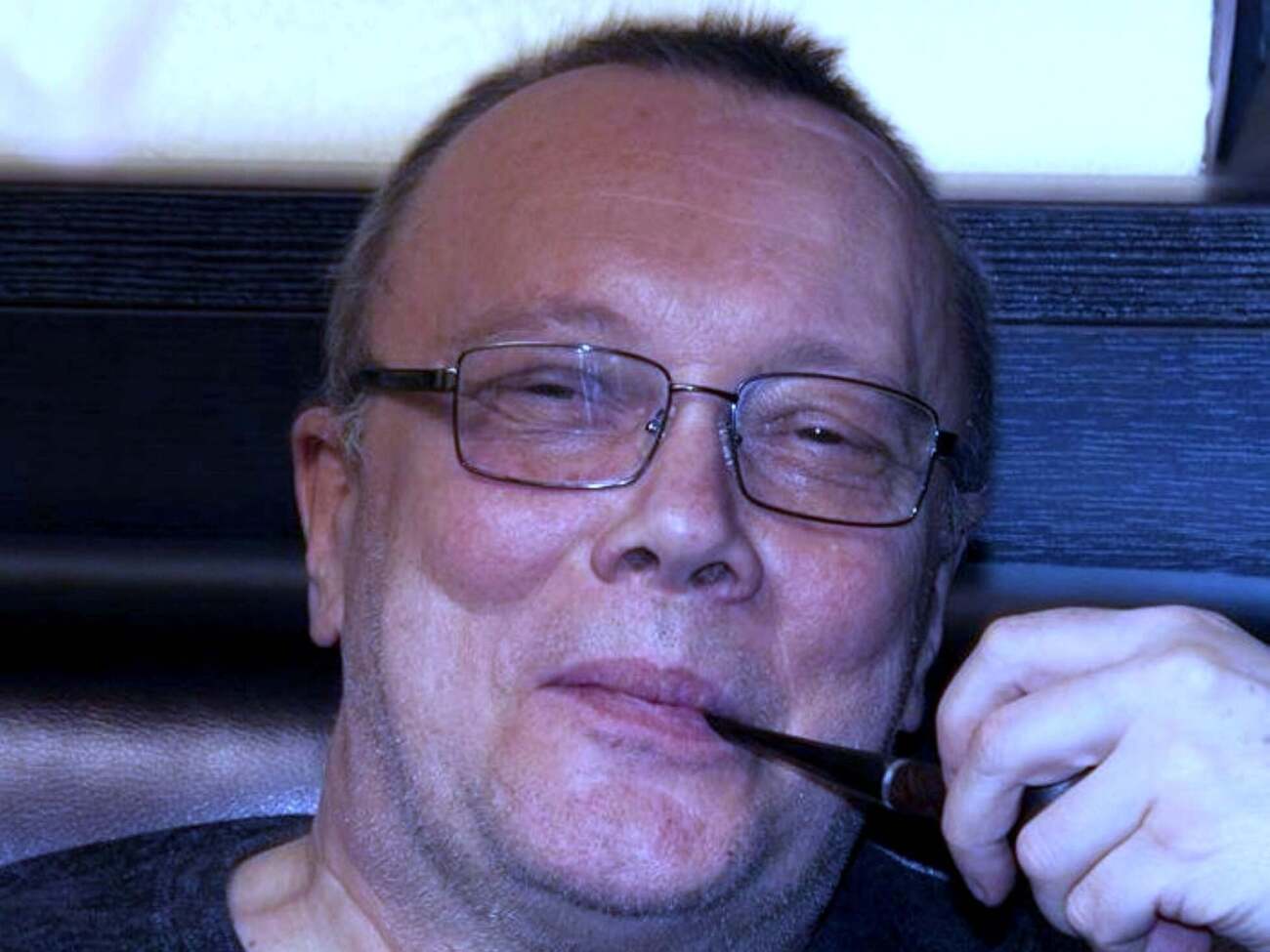 Комарову в лютому виповнилося 62 роки