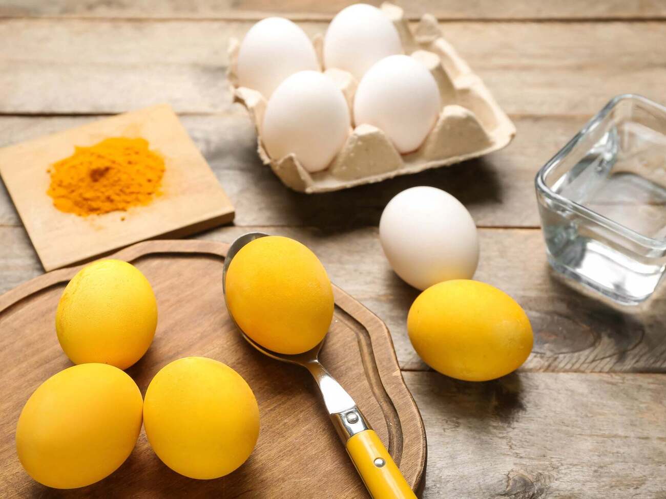 Яйця набудуть яскравого кольору