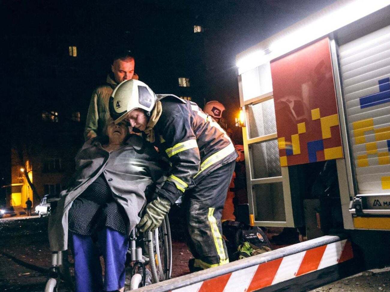 Росіяни поцілили в житловий будинок