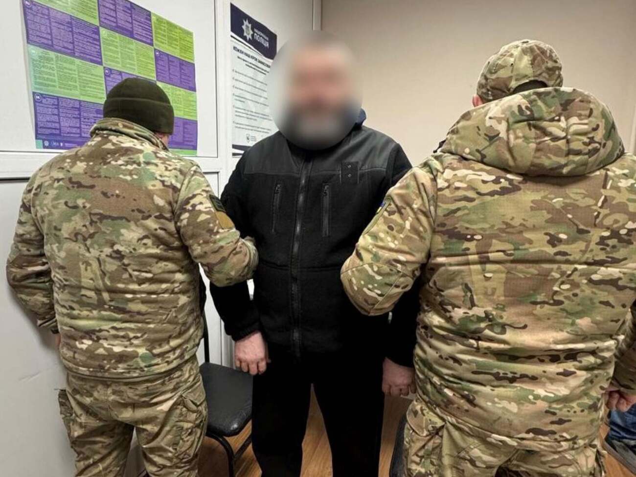 52-річному рясофорному монаху і 24-річному ієромонаху загрожує до 15 років тюрми