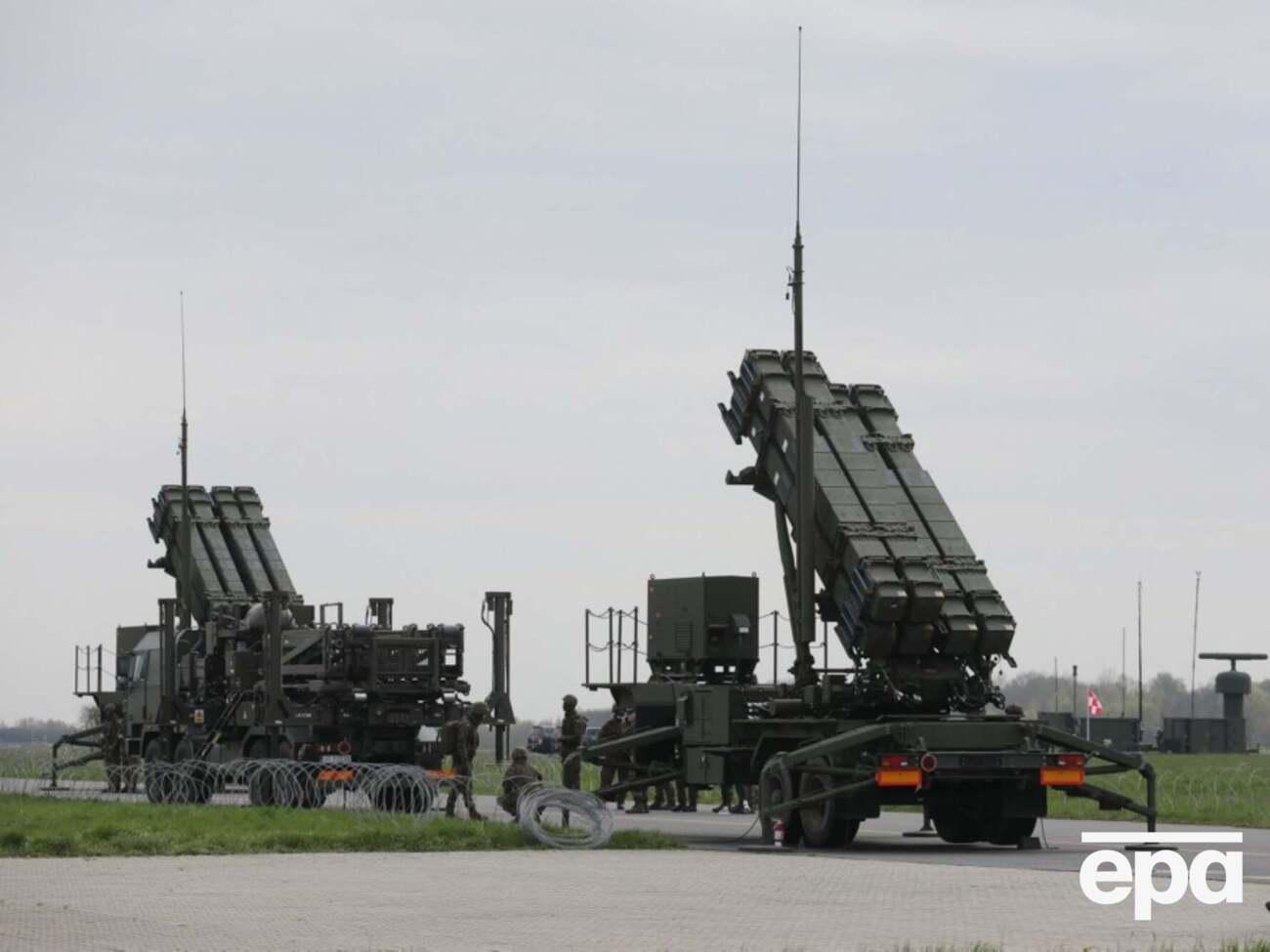 Міністр національної оборони Польщі запевнив, що озброєння залишиться у країні