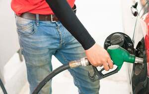 Горючее для украинцев стоит меньше, чем для большинства европейцев, подчеркнула ассоциация