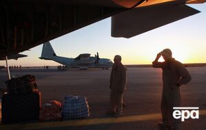 Американским истребителям не дали сесть на базе в Италии