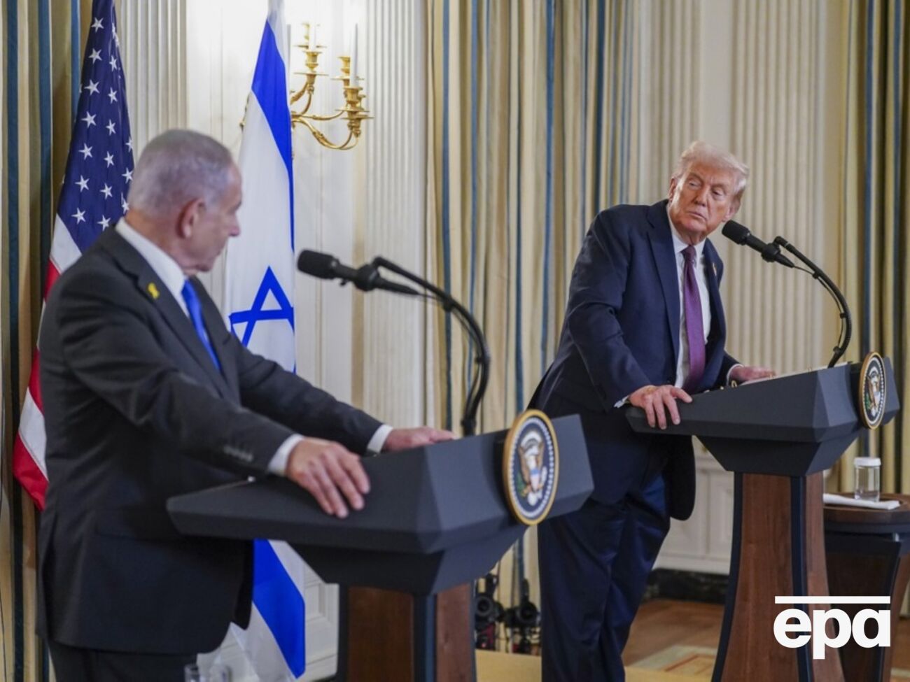 По словам Нетаньяху, иранские спецслужбы и дальше будут пытаться совершить покушение на главу Белого дома