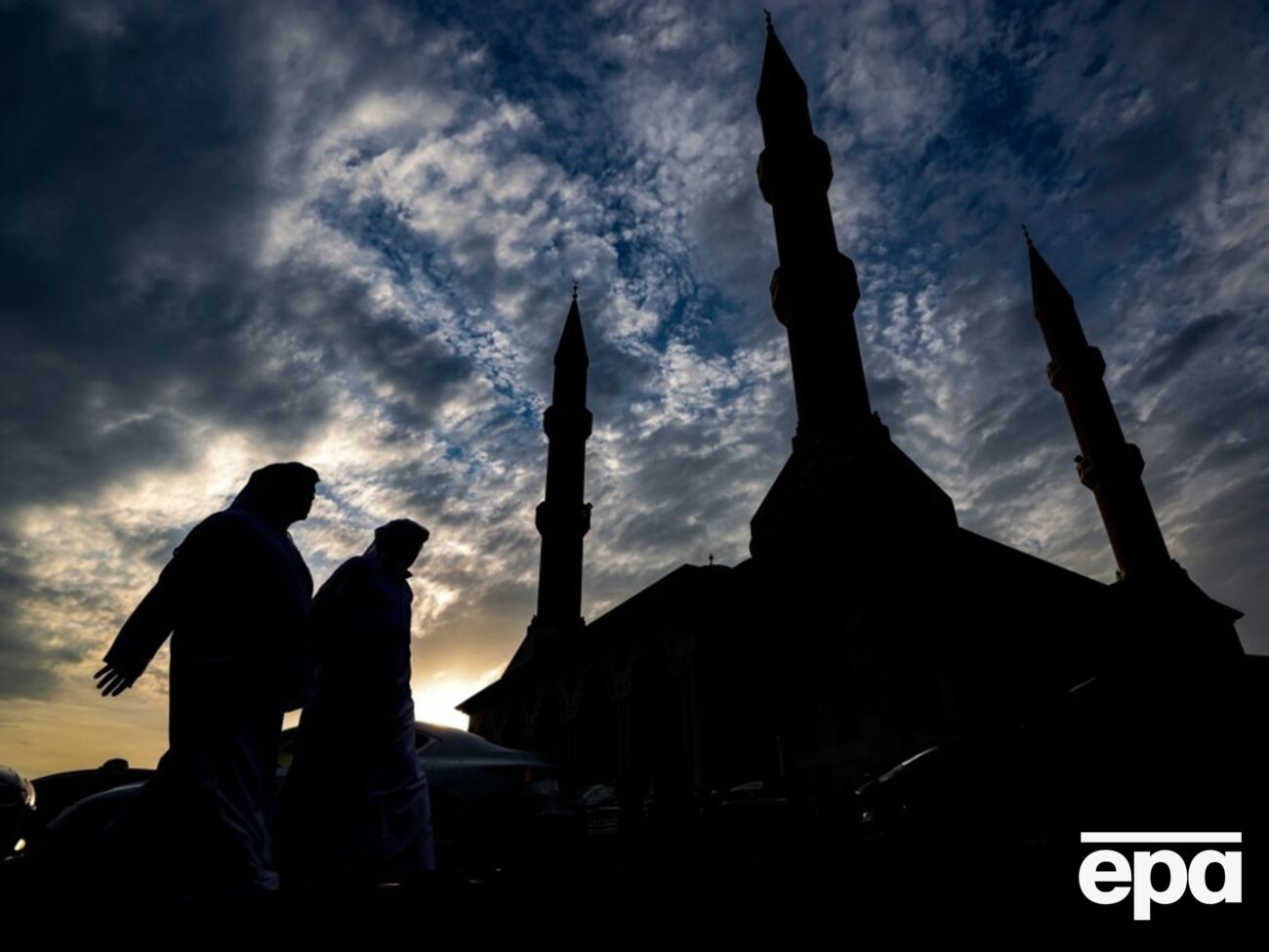 Пропагандисты РФ используют фото погибших военных, чтобы выдать их за жертв ударов во время войны на Ближнем Востоке