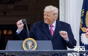 Трамп: Коли ми підемо, протока відкриється автоматично