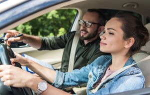 Найсмішніші коментарі автоінструкторів – про пішоходів