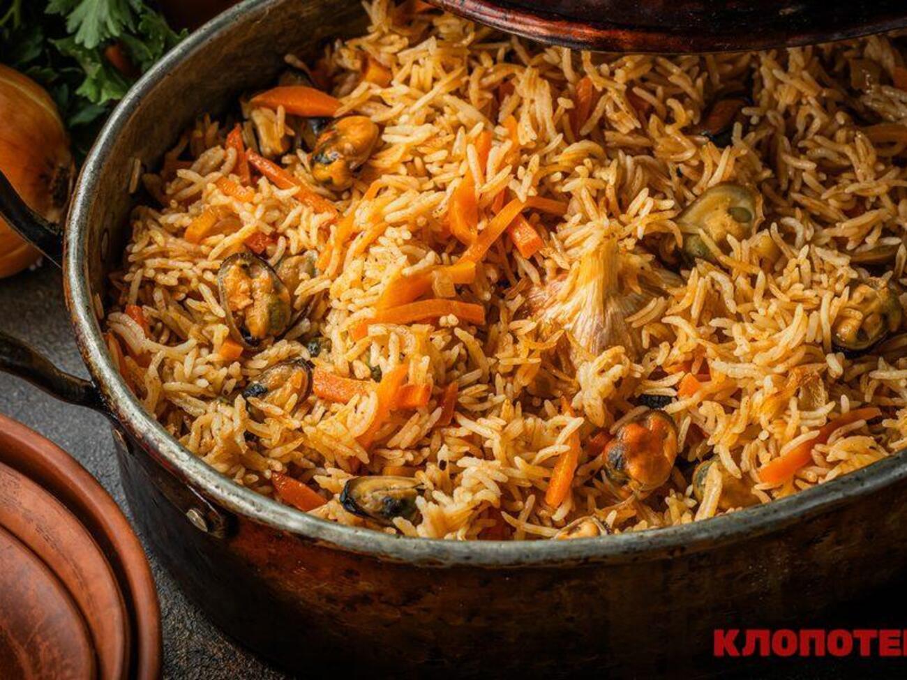 Перед подаванням плов має настоятися