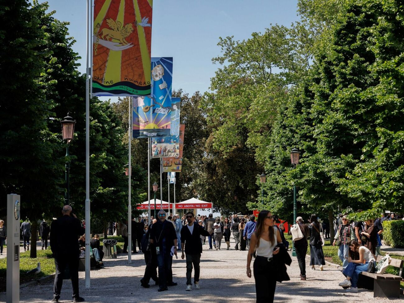 Венецианская биеннале проходит каждые два года в Венеции