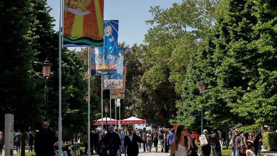 Венеційська бієнале відбувається що два роки у Венеції