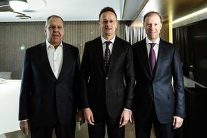 В Москве состоялась встреча министра иностранных дел Венгрии Сийярто с российскими чиновниками Мантуровым и Лавровым