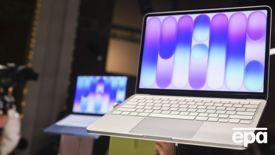 Apple випустила бюджетну модель MacBook