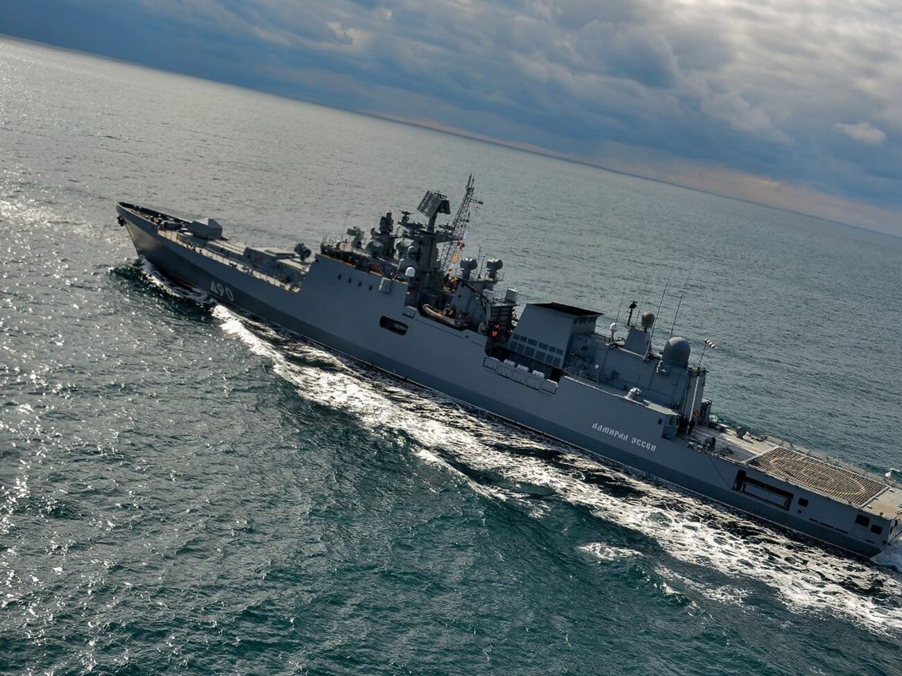 "Адмирал Эссен" получил серьезные повреждения