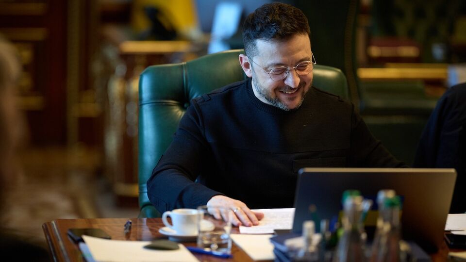 Зеленский: Украина помогает партнерам