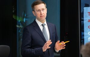 Корецький: Триває тимчасова переорієнтація, яка дозволяє перенаправити нафту з пошкодженого резервуара до іншої резервуарної групи