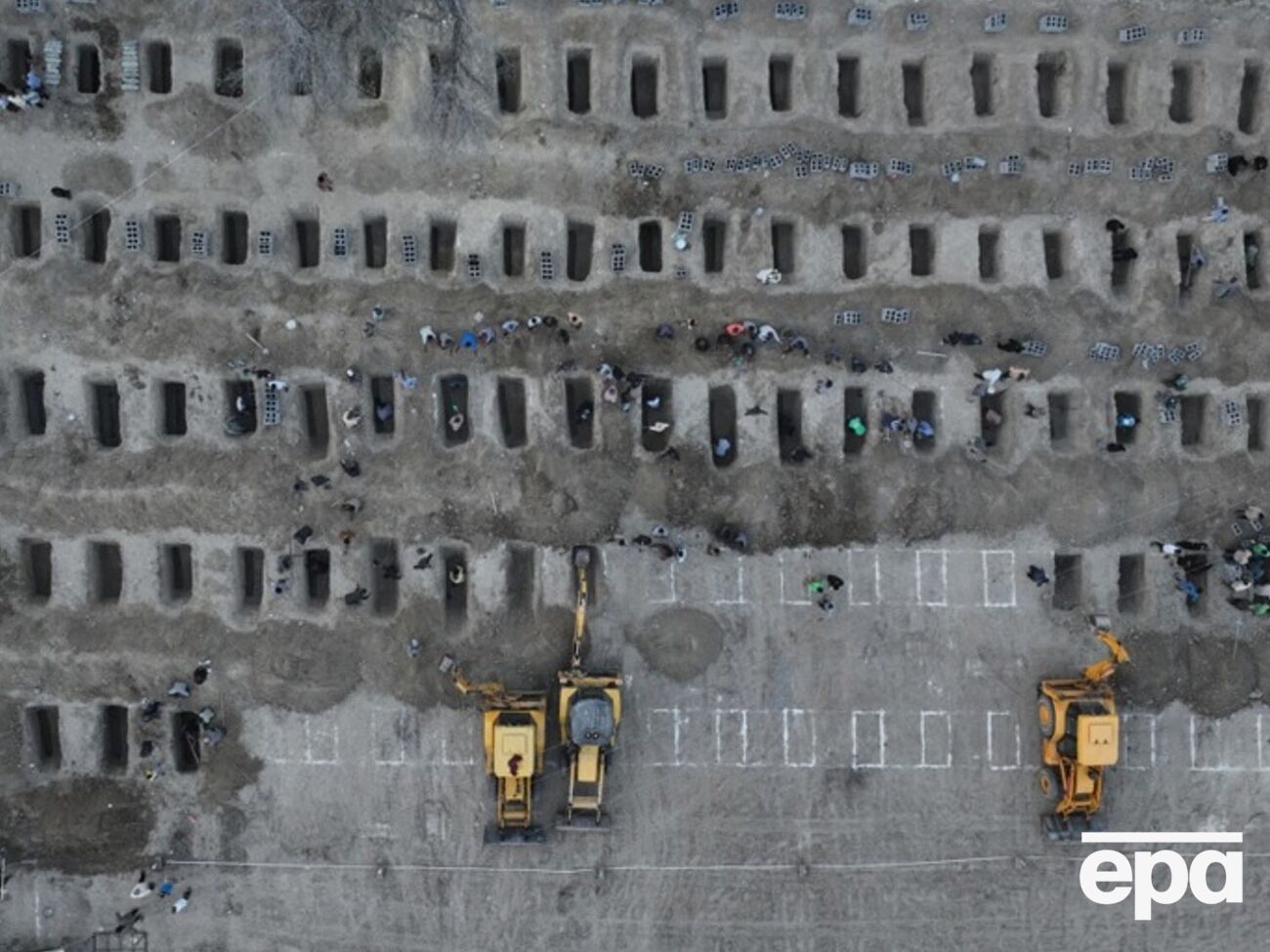 Иранские власти утверждают, что в результате удара по школе погибло 168 человек, большинство из них – дети