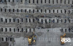 Иранские власти утверждают, что в результате удара по школе погибло 168 человек, большинство из них – дети