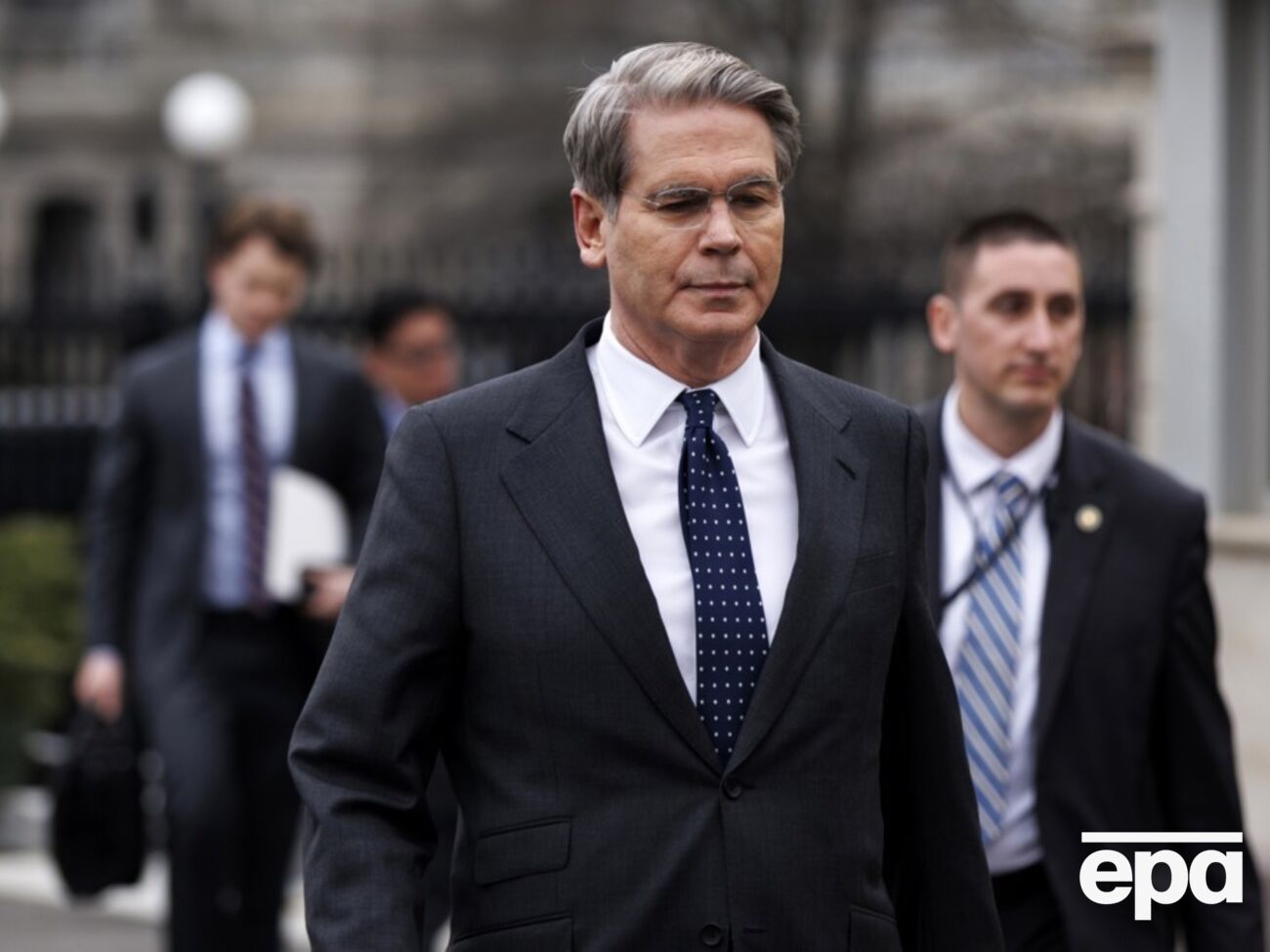 Бессент: На воде находятся сотни миллионов баррелей нефти, на которые наложены санкции