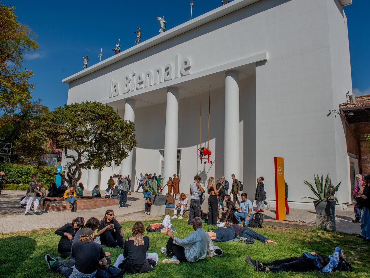 61-ша Венеціанська бієнале стартує 9 травня і триватиме до 22 листопада