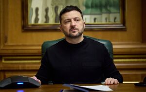 Напряжение на южном направлении остается, отметил президент