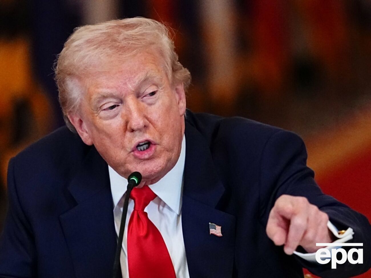 Трамп заявил, что среди связанных со старым режимом лиц "есть много людей, которые могли бы отвечать требованиям"