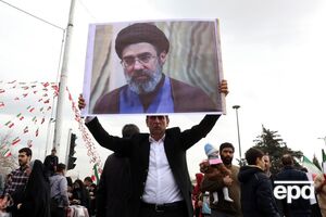 СМИ написали, что сына ликвидированного аятоллы Али Хаменеи Моджтабу Хаменеи избрали следующим верховным лидером Ирана