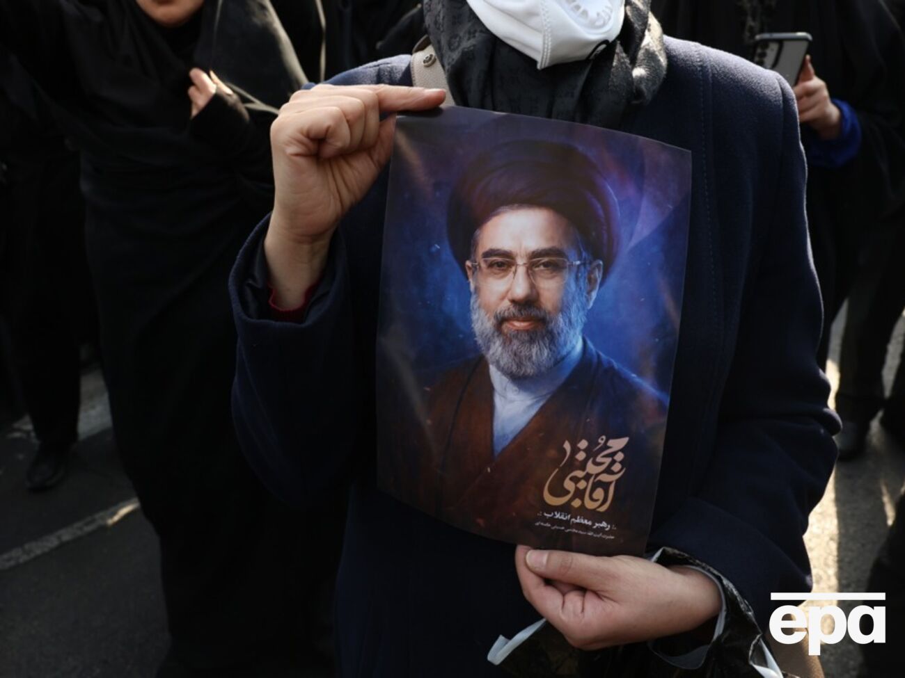 У Хаменеї виявили дорогу нерухомість у Великобританії