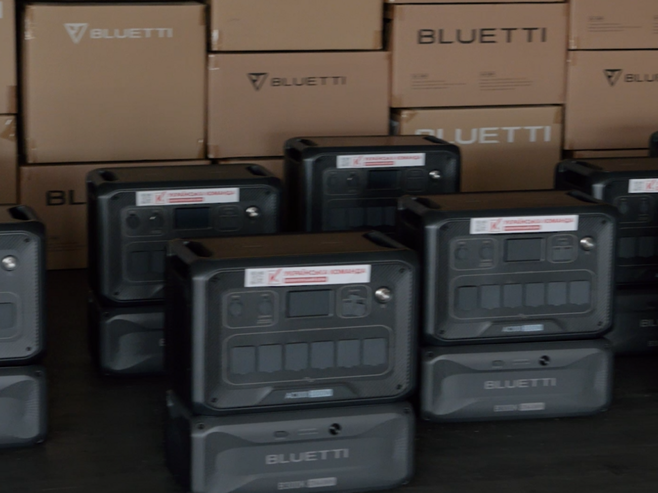 С помощью станций бойцы бригады будут заряжать пульты и БПЛА