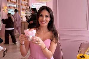 Зиневич показала праздничный образ