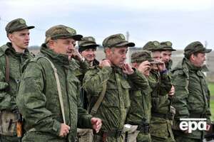 Региональные администрации в РФ вынуждают предприятия определять работников для заключения контрактов с министерством обороны РФ