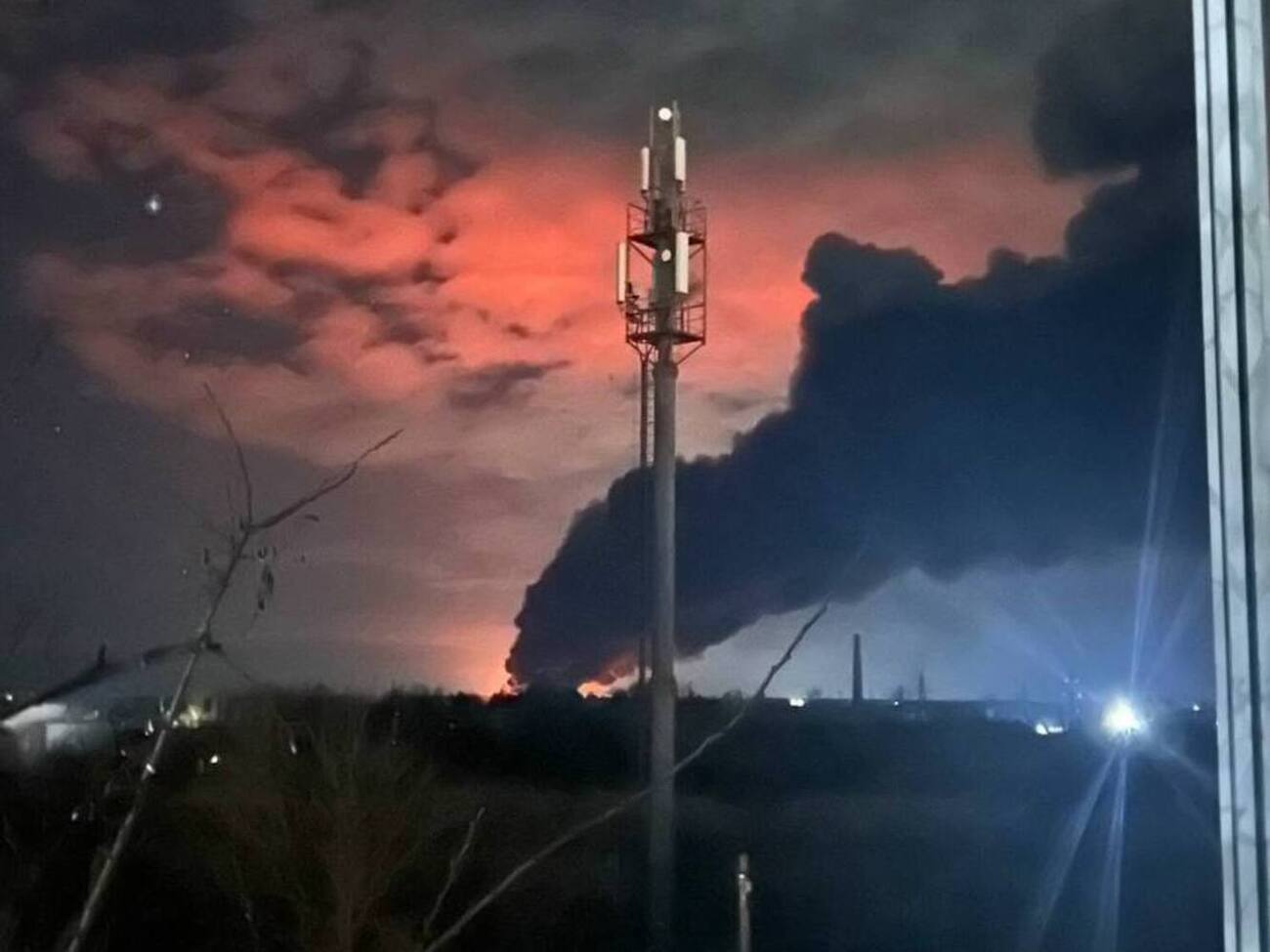 Атаки безпілотників зафіксували в низці інших міст Росії й на тимчасово окупованих територіях