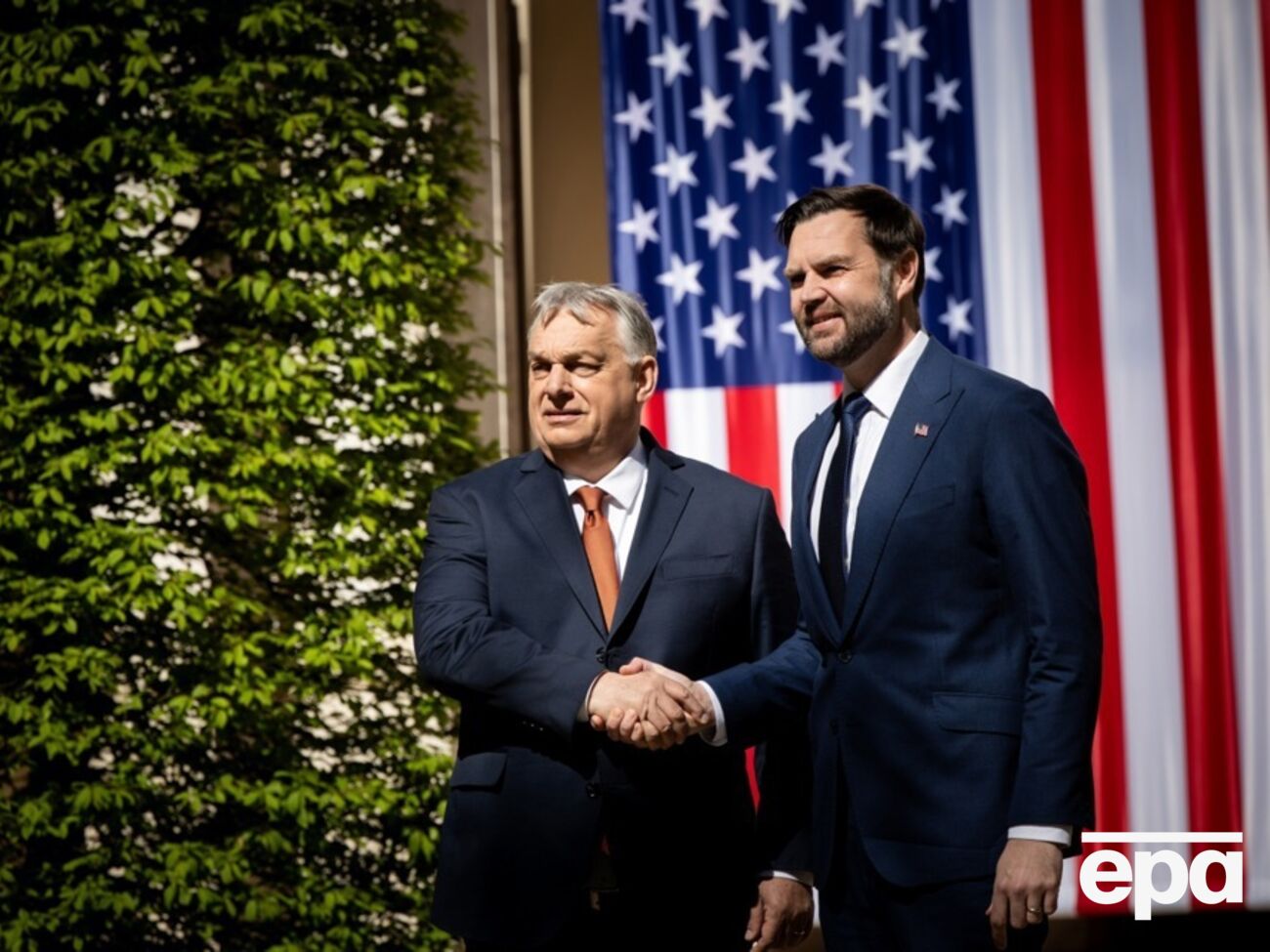 Вэнс приезжал в Будапешт 7 апреля