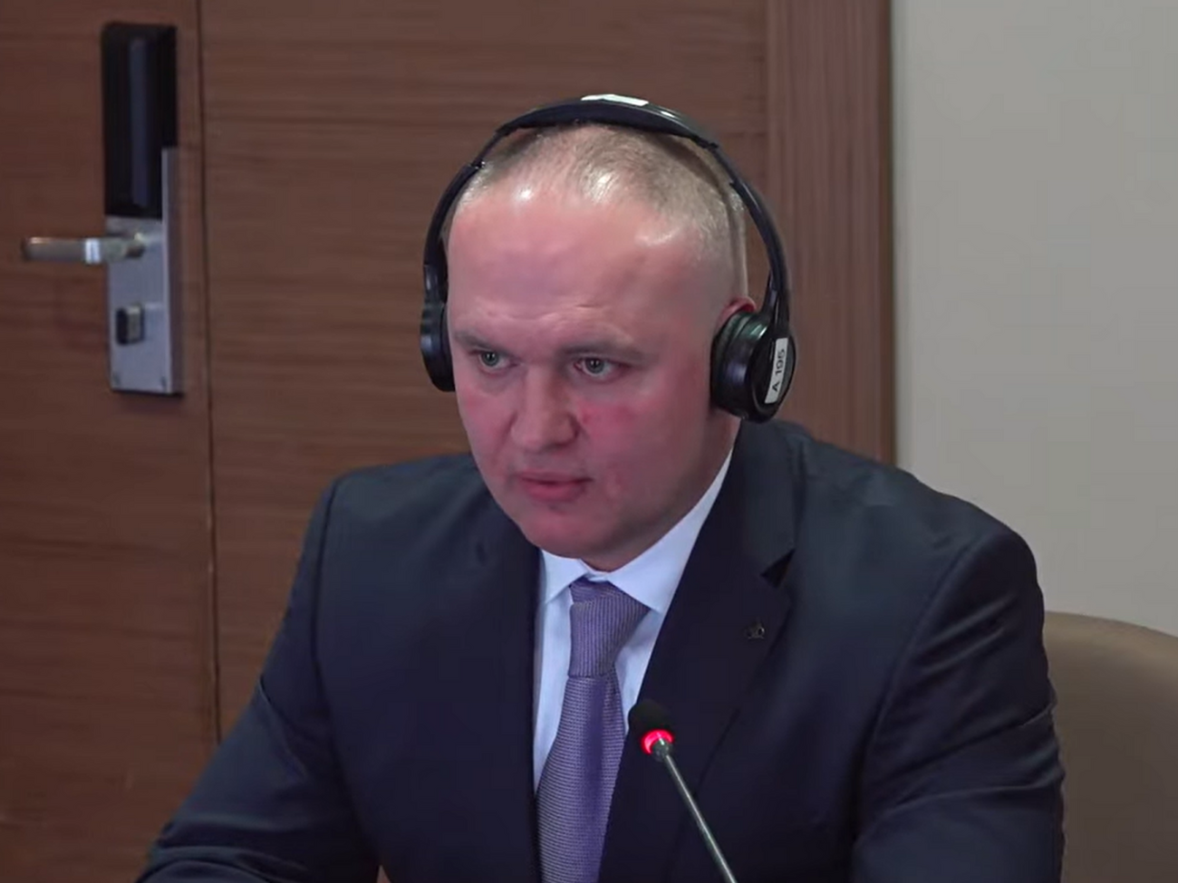 Із 2017 року Мандзій обіймав керівні посади в НАБУ