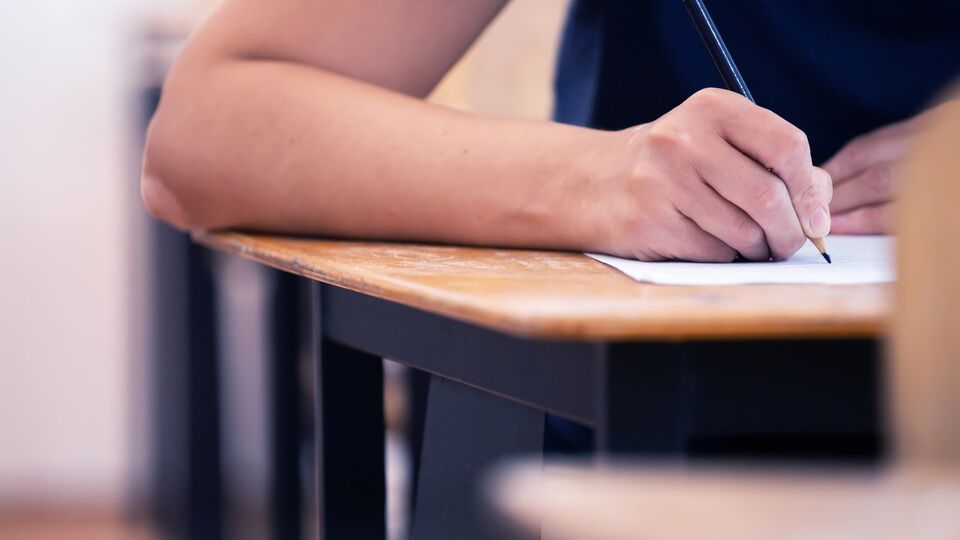 Отримати ваучер можна через Державну службу зайнятості