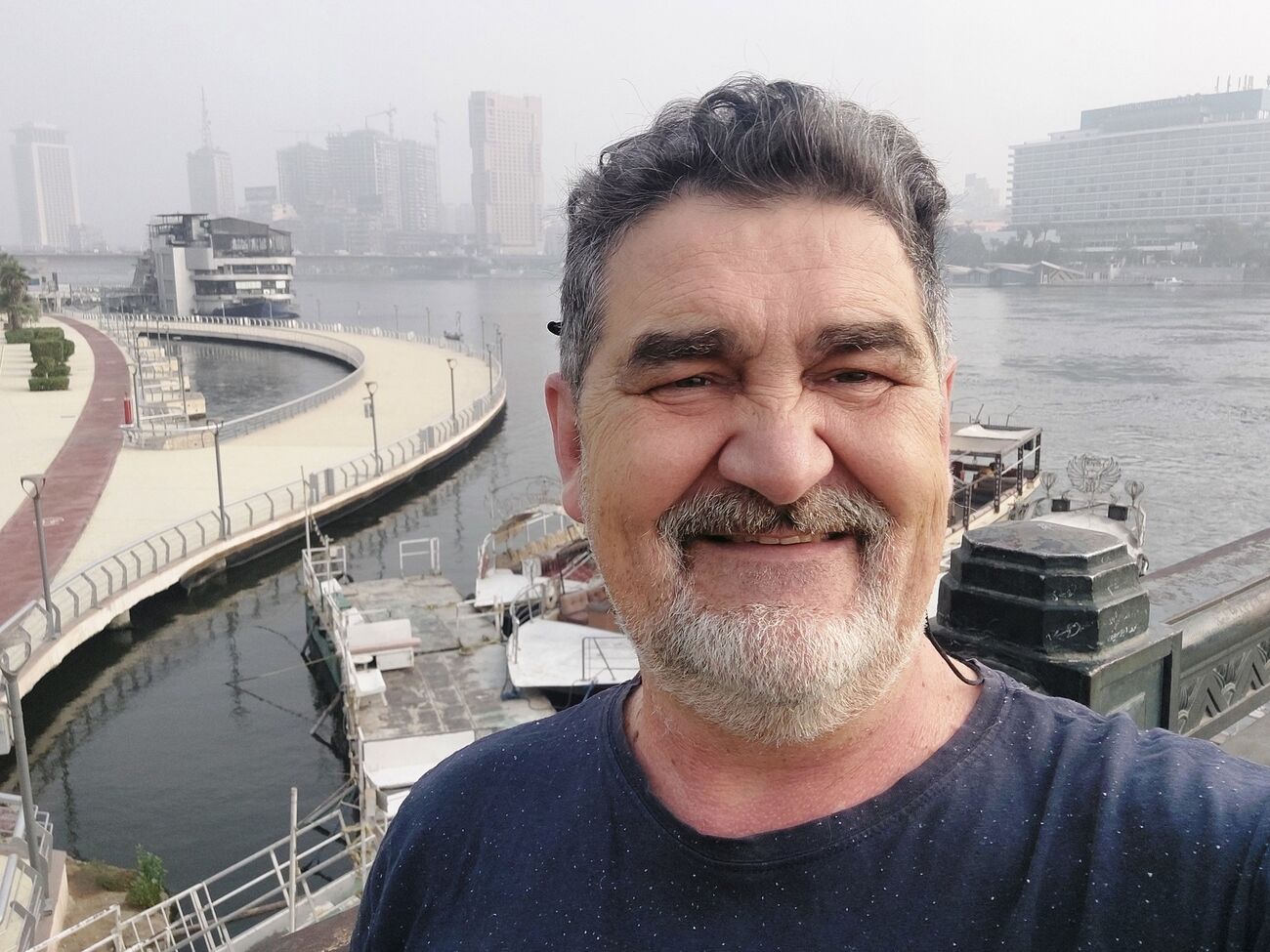 Саме тому Трамп шукав "почесний вихід" через пакистанський субпідряд