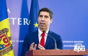 Попшой объяснил, что окончательный выход произойдет через 12 месяцев после официального уведомления